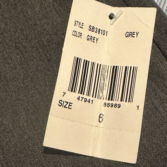 NWT From the Kloth Bermuda Dress
Shorts Gray - Picture 8 of 13